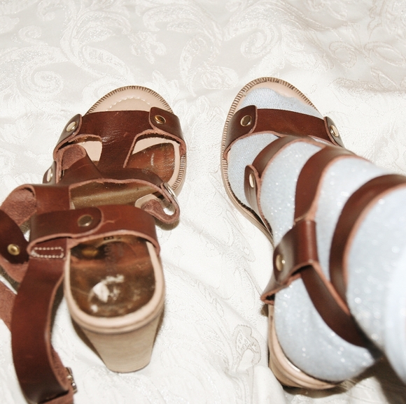 Barbara Barbieri tan brown heeled sandals - Picture 8 of 8